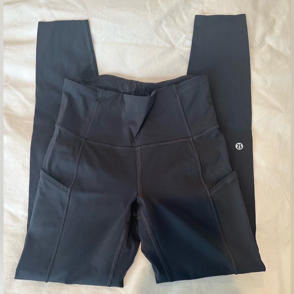 Lululemon woman’s fast and free leggings rise tights size 4